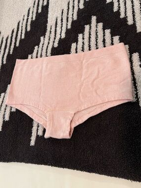 Anthropologie Soft Ribbed Seamless Boyshorts - Light Pink S/M